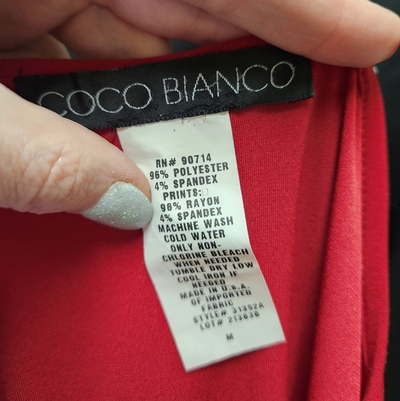 ⭐️ 4x for $20 Coco Bianco 3/4 Bell Sleeve Red, Stripes & Leopard Dipped Blouse - Picture 4 of 5